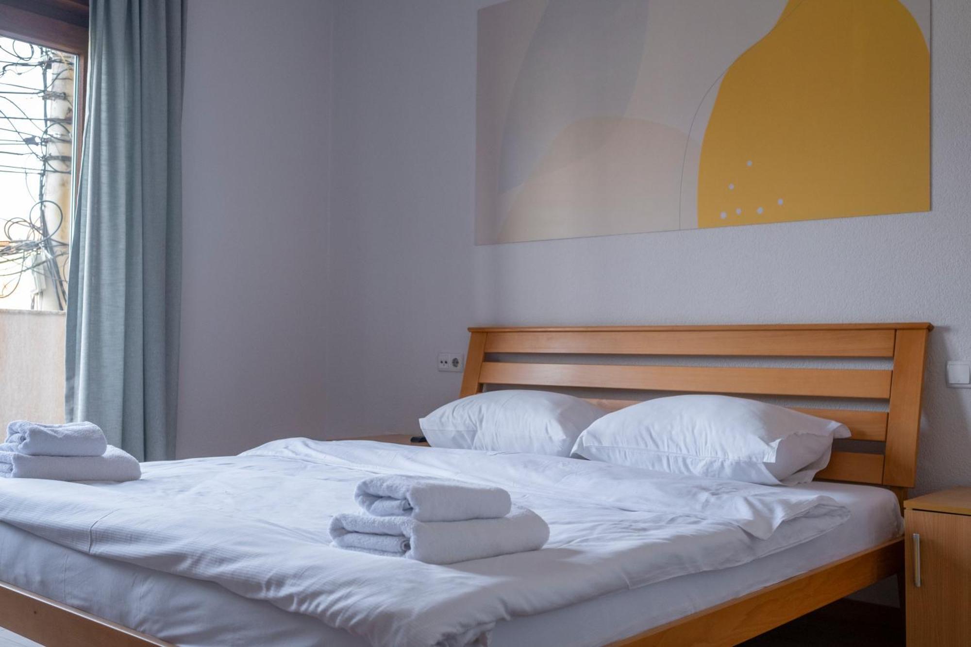 Mint Hotel Prizren Habitación foto